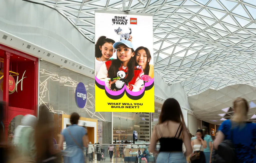 M-Vision digital screen inside Westfield London